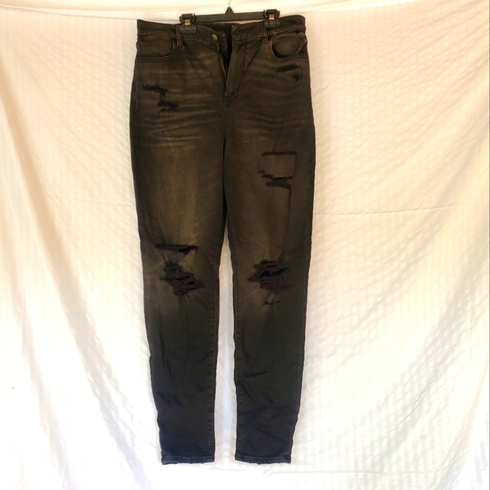 American Eagle skinny jeans